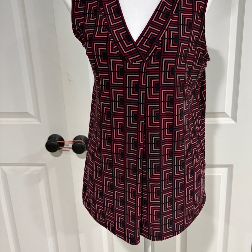 Anne Klein Black and Burgundy Geometric V-Neck Blouse with matching cardigan